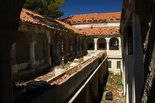 view of the old town of porto country
