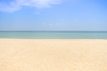 Fototapeta na wymiar Beautiful background of sea sand and sky