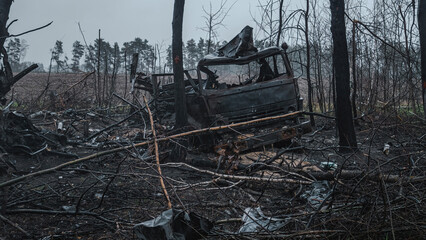 The war in Ukraine, the Russian convoy of equipment was destroyed near the city of Makariv