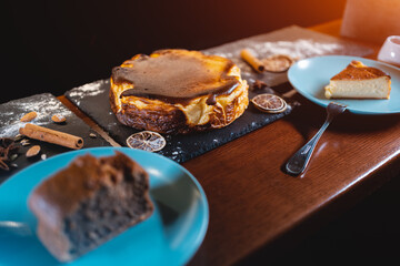 Obraz premium fresh crusty classic basque san sebastian cheesecake with cream cheese