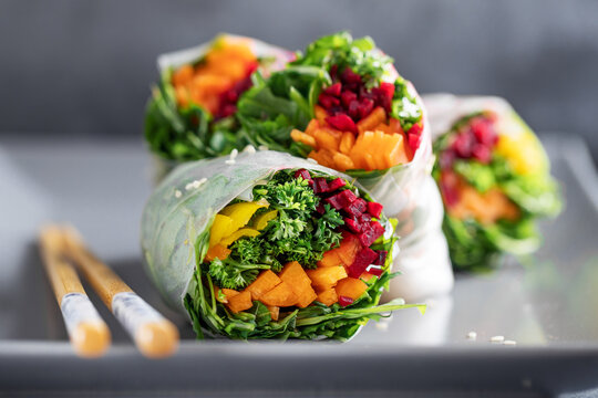 Rice paper roll with vegetables on plate