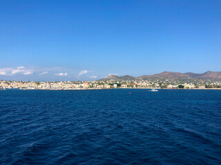 Fototapeta premium Summer Travel Vacation. View On Beautiful Beach On Greece Shore.