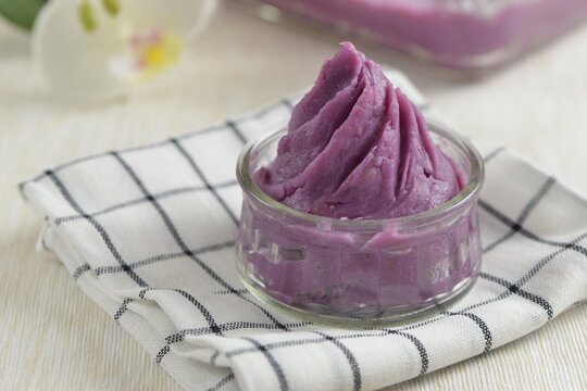 Sweet purple yam or taro paste in a glass bowl, asian dessert