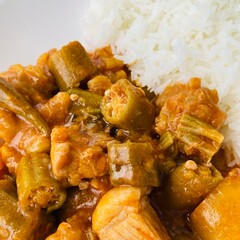 cook okra and white rice