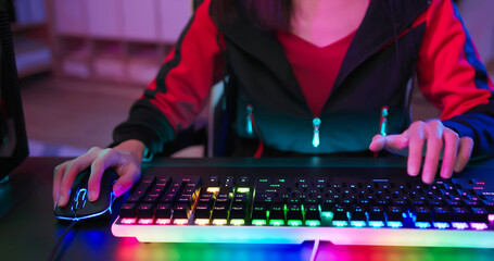 Esport RGB mouse and keyboard © ryanking999
