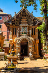 Fototapeta na wymiar Wat Lok Moli in Chiang Mai Thailand
