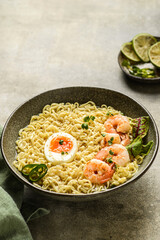 noodles with shrimp and egg