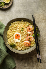 noodles with shrimp and egg