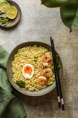noodles with shrimp and egg