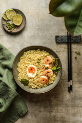 noodles with shrimp and egg