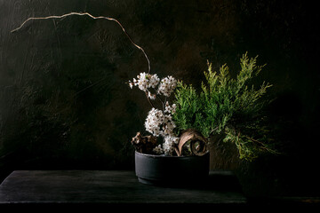 Spring ikebana with white flowers - 499868897