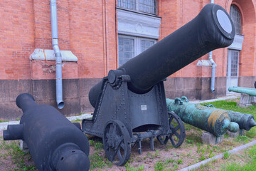 273-mm experienced coastal bomb gun, 1849, on the territory of the Artillery Museum, St....