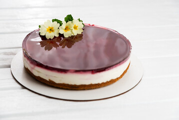 Jelly cake decorated with natural flowers