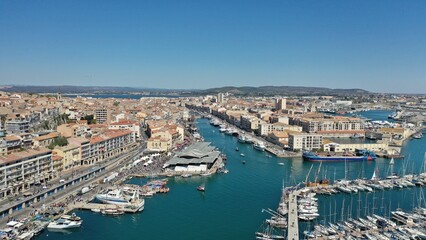 Naklejka premium Port de Sète sur la Méditerranée dans le sud de la France