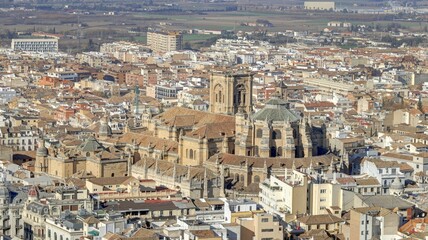 vue aérienne de Grenade en Andalousie et du quartier de l'Albayzin (Albaicin) quartier de la ville blanche dans le sud de l'Espagne