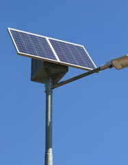 photovoltaic panel to  generation of electricity to power a street lamp
