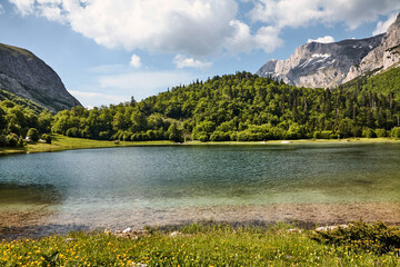 Balkan, Herz See, Seeufer, wandern, Einsamkeit.