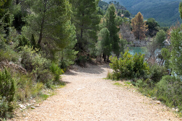 De camino hacia el pantano de Loriguilla en la Comunidad Valenciana
