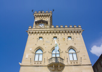 Fototapeta na wymiar Palazzo Pubblico in sunny day in San Marino 