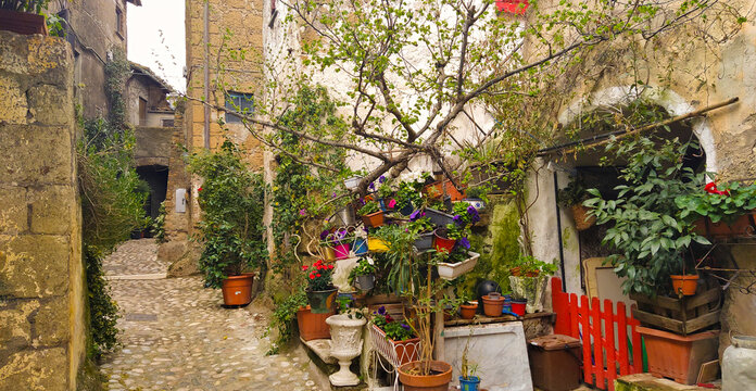 Calcata, borgo medievale del Lazio