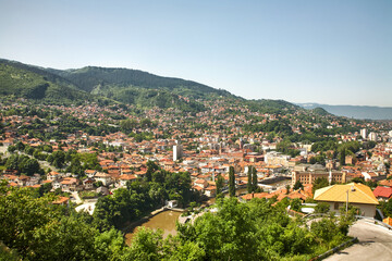 Fototapeta na wymiar Stadtpanorama von Sarajevo in Bosnien Herzegowina