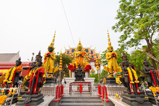 SAMUT SONGKHRAM THAILAND Thao Wessuwan god of giants is one of the great Jatu Maharaj Protector in Wat Chulamanee Temple