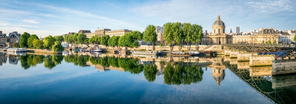 Institut de France and Pont des Arts, Paris, France