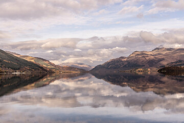 Photographie du Loch Lomond en Ecosse en automne