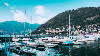 Fototapeta na wymiar Como lake Italy