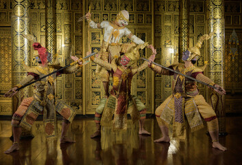 Khon, Is a classical Thai dance masked in Ramayana literature and this is a group of giant