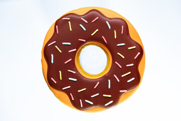 Gingerbread in form of iced doughnut