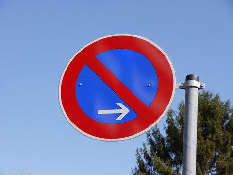 Das Stra&szlig;enschild