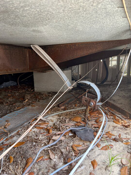 High Wind House Tie Down for Mobile Home on Stilts In Crawl Space in Florida