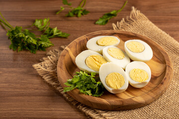Sliced ​​boiled eggs on the table.