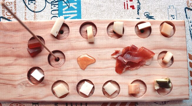 Table Chesse