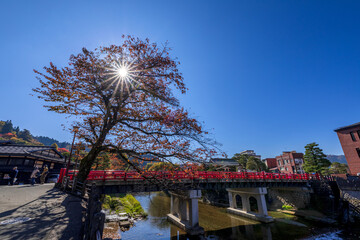 飛騨高山 秋の中橋