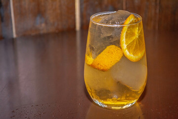 drink, drinks, tragos, aperol, martini, naranja, orange, lemmon, limon, lima, lime, mint, menta,...