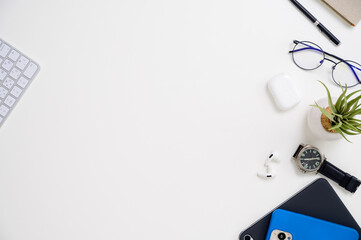 サブカルチャー　ビジネスアイテム　仕事　社会