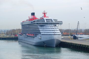 Cruiseship cruise ship liner Scarlet Lady in port of Zeebrugge, Belgium - Kreuzfahrtschiff Valiant...