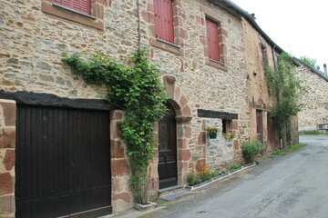 Fototapeta na wymiar Maisons anciennes au Saillant.(Corrèze)