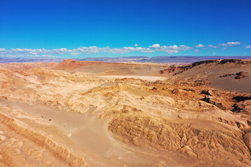Fototapeta premium Valle de la Luna in Chile Aerial View | Hochauflösende Luftbilder vom Valle de la Luna in Chile