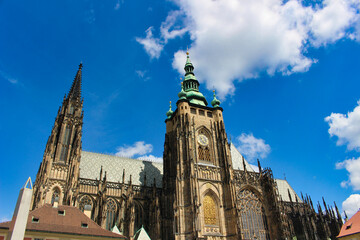 Fototapeta na wymiar St. Vitus Cathedral, unique gothic building at the Third Courtyard. Prague Castle.