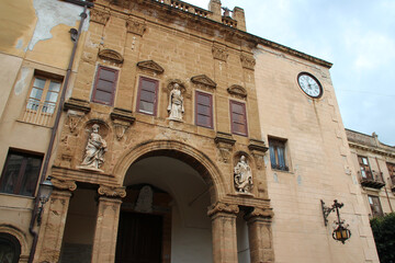 Fototapeta na wymiar renaissance (?) church (maria santissima della catena) in cefalù in sicily in italy 
