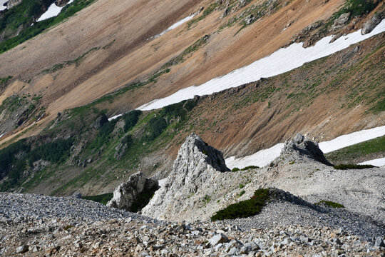 Mountain remaining sonw