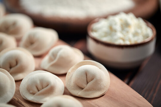 Raw Dumplings With Cottage Cheese