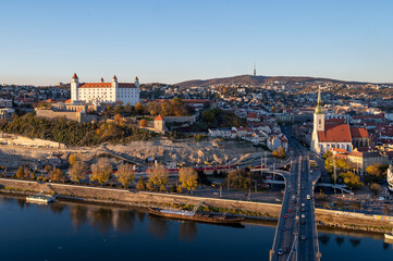 Fototapeta na wymiar Blick vom Ufo in Bratislava
