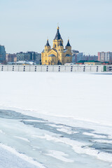 Obraz premium Panorama of Nizhny Novgorod on a clear winter day