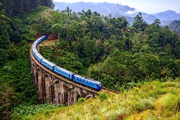 NineArch bridge in Sri lanka Hill Country 
