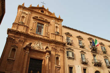 Fototapeta na wymiar baroque palace (town hall) and church (st dominic) in agrigento in sicily (italy) 