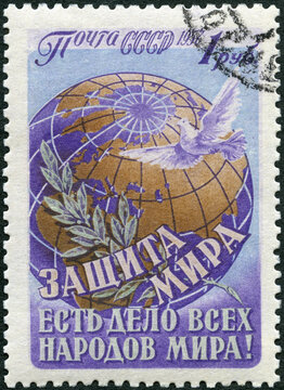 USSR - 1957: shows Globe, Dove and Olive Branch, Publicity for world peace, 1957